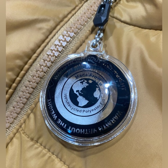 Swiss Tech Puffer Vest Men’s Size Large Peak Technology Tan Zip Front Insulated - Picture 8 of 10